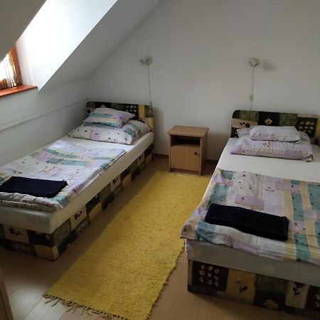 Reteshaz Strudelhaus Apartmanhaz Vonyarcvashegy Luaran gambar