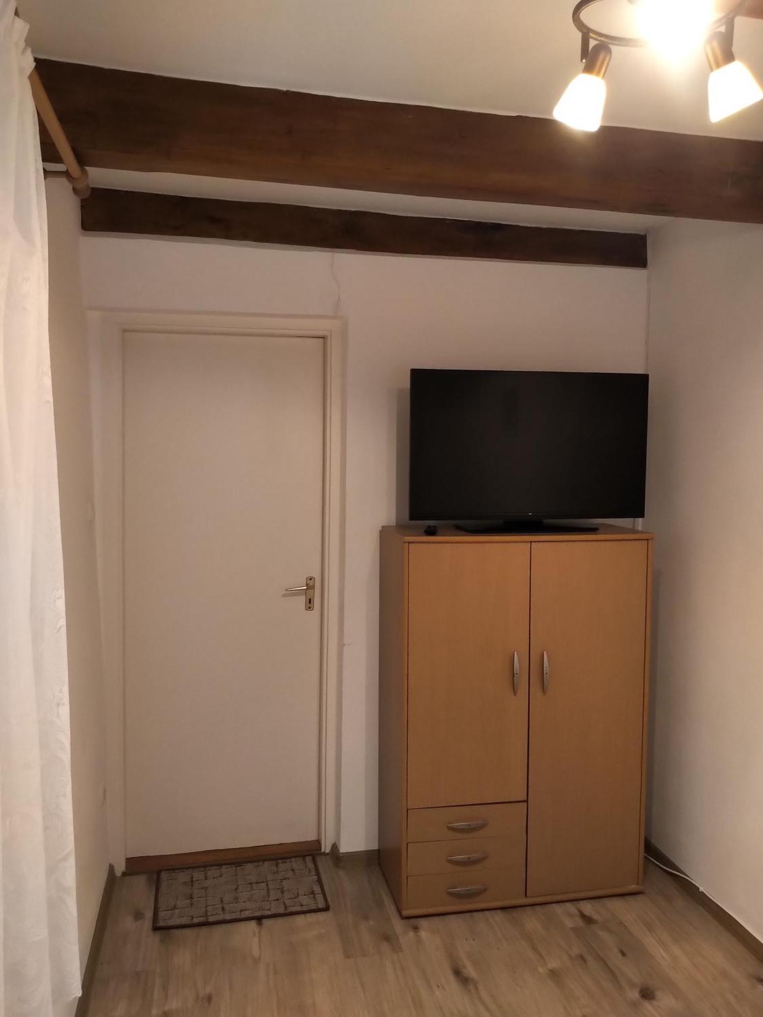 Reteshaz Strudelhaus Apartmanhaz Vonyarcvashegy Luaran gambar